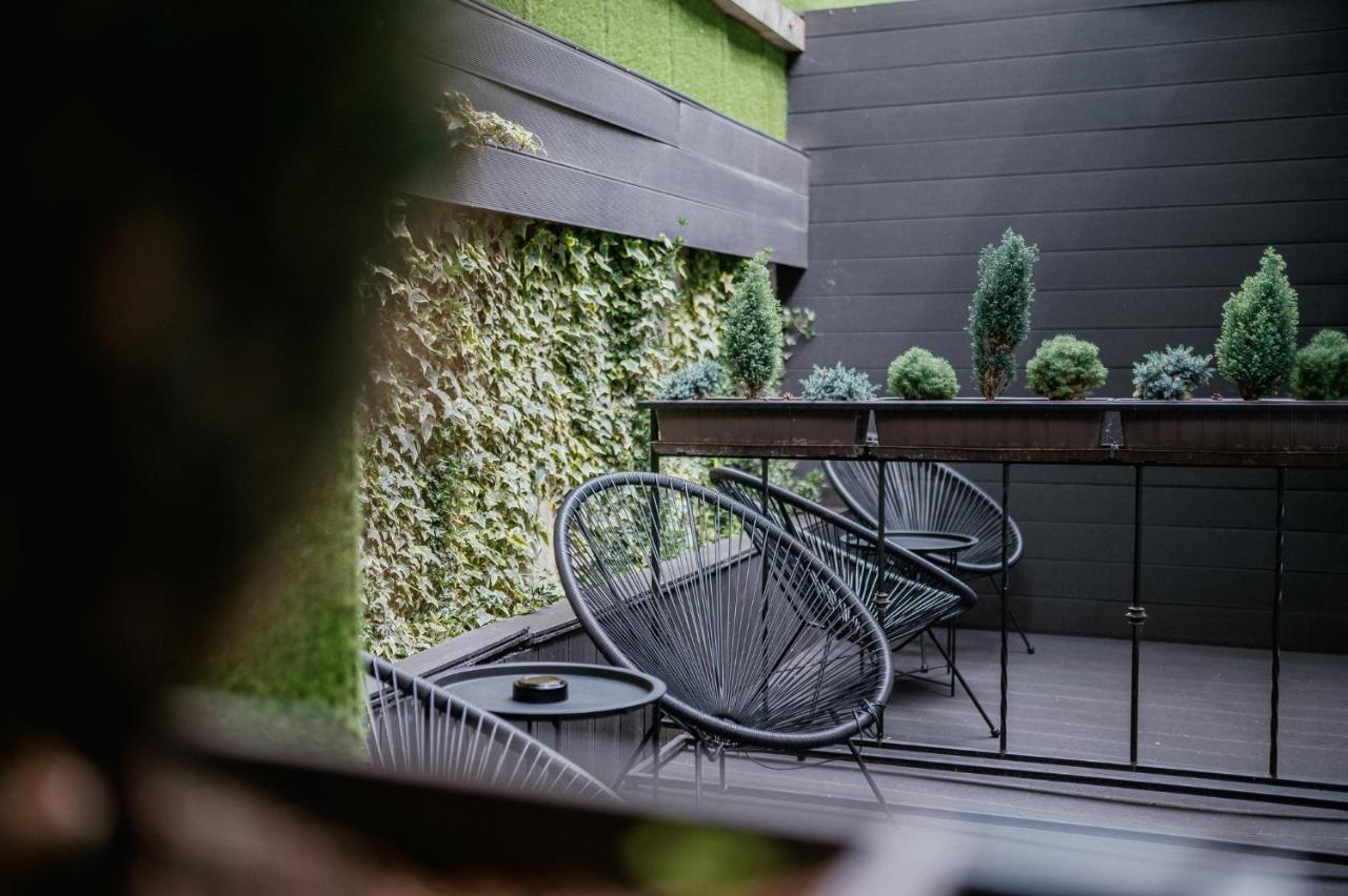 Boutique Hotel Annuska Balatonfured Bagian luar foto