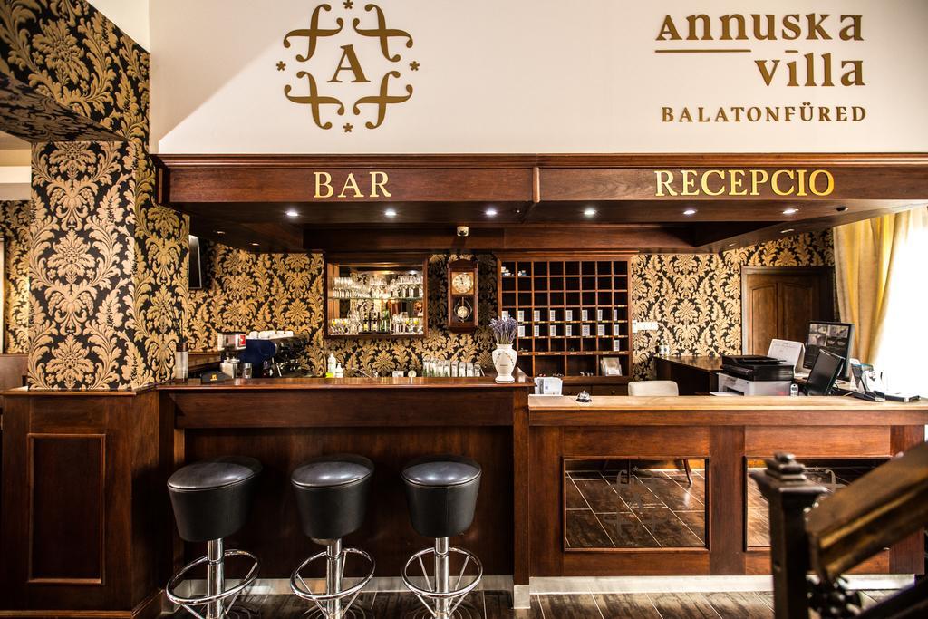 Boutique Hotel Annuska Balatonfured Bagian luar foto