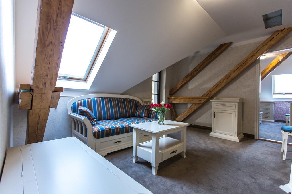 Boutique Hotel Annuska Balatonfured Bagian luar foto
